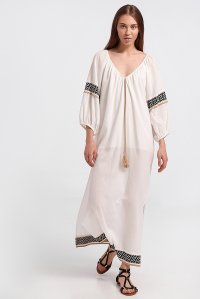 Caftan with zic-zac pattern at the endings ivory