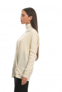 Wrap knitted blouse ivory