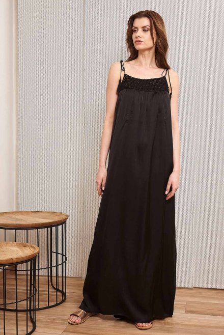 Φόρεμα maxi με χειροποίητες λεπτομέρειες black