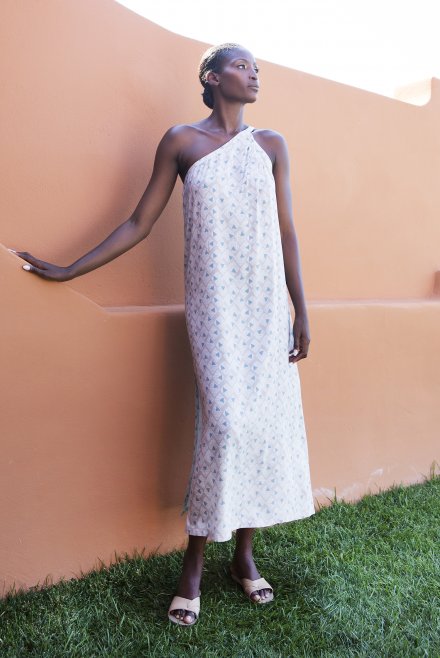 Maxi φόρεμα με γεωμετρικά σχέδια & έναν ώμο sand-acqua