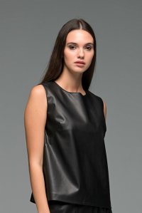 Faux leather sleeveless cropped top black