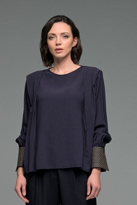 Crepe marocaine pleated blouse with knitted details navy