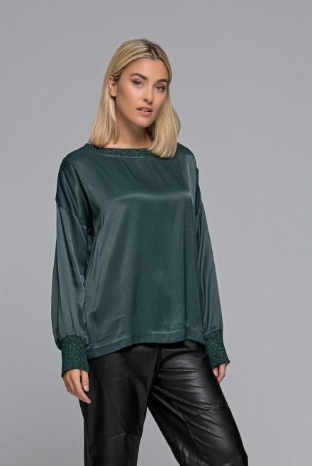 Satin relaxed blouse with knitted details